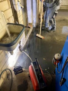 Keller unter Wasser